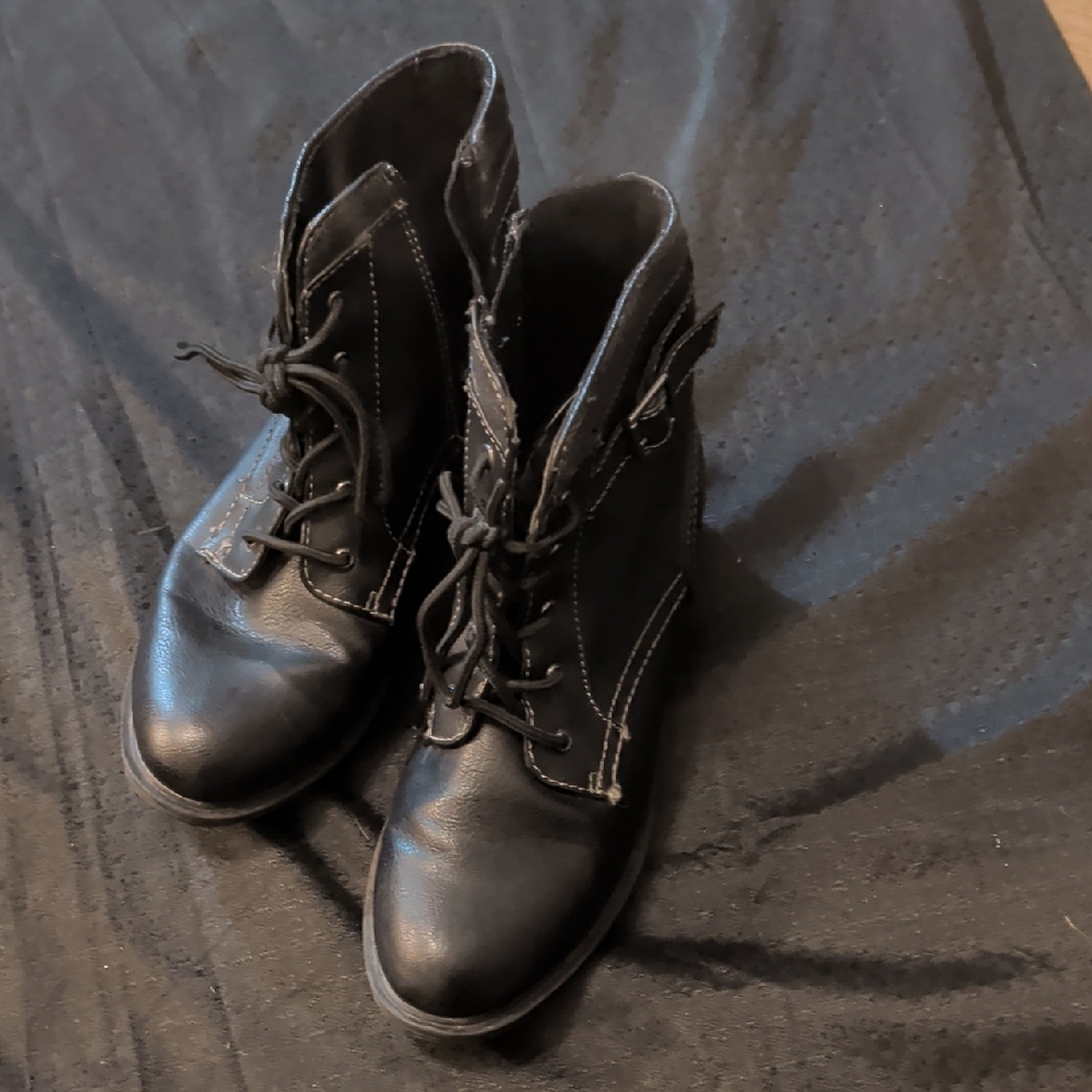 Ladies Sporto Black Leather Zip-Up Ankle Boots - Classic Combat Style 8.5M